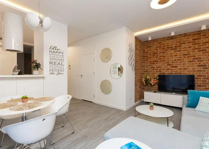 Nowa Papiernia, Sun & Snow *